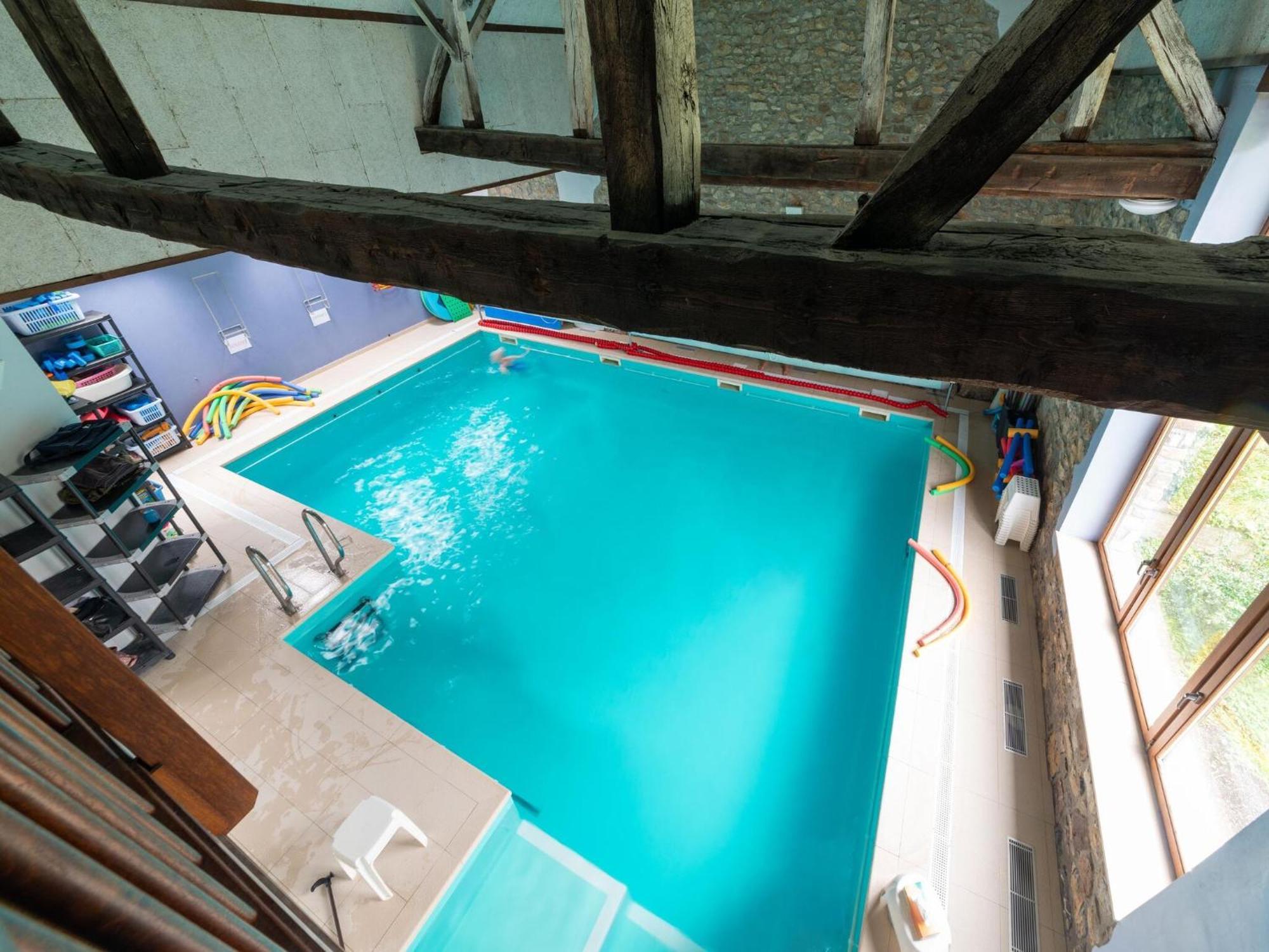 Stunning Home For 5 Adults With Indoor Pool Esneux Bagian luar foto